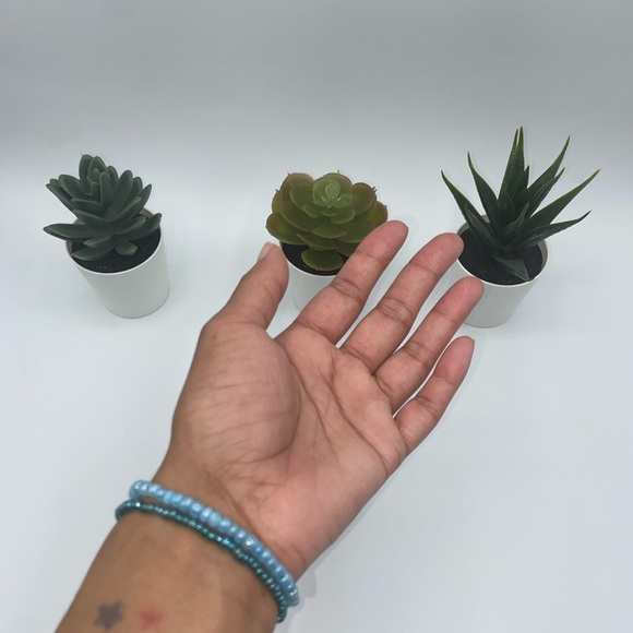 Handmade Trendy Y2K Inspired Glass Seed Bead Bracelet Set - Picture 6 of 8